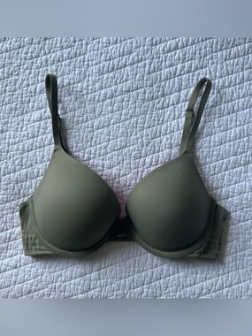 Victoria secret pushup bra